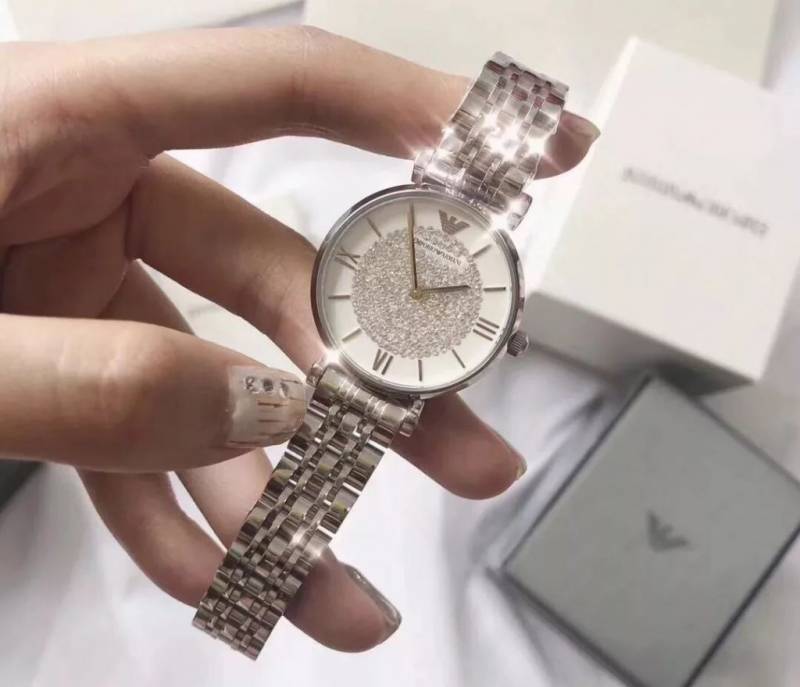 輕奢重奢雙十一大狂歡了！Gucci，阿瑪尼，飛利浦電動牙刷超好價！皇後獨家La Mer、SK II、Sisley、阿瑪尼全部低至5折！！！全站通通7折