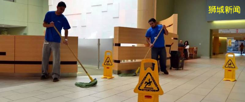 90后不怕脏，在新加坡做清洁工作照样闯出一片天