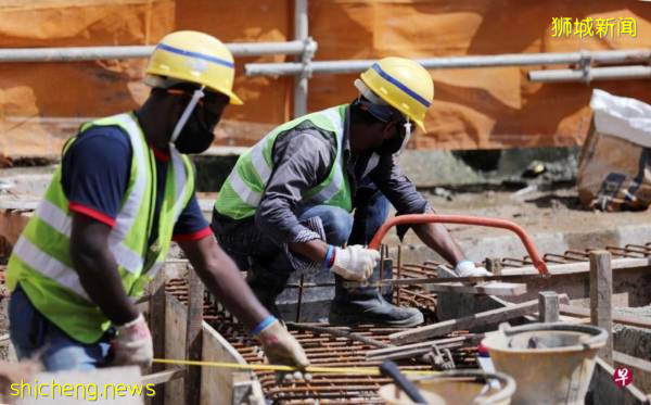 ◤新国阻断措施◢ 6.2万客工还在等  后天未完成首阶检测  将禁工