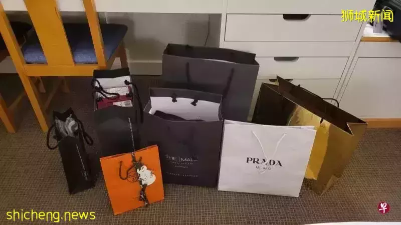 新加坡团游意大利 贼撬旅巴盗行李