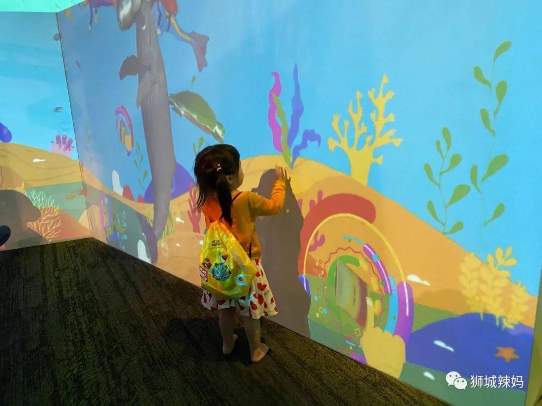 僅$10!新加坡還藏了個超棒的科學遊樂場,10多種職業等娃來體驗