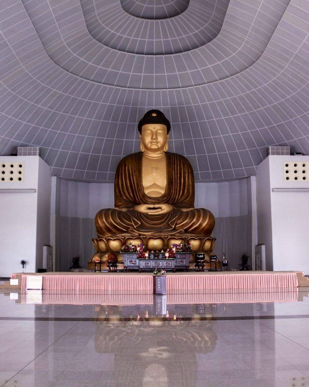 本地最大佛寺之一👉光明山普覺禅寺✨氣勢恢宏壯觀，還有巨型佛像，燒香祈福拍拍照📷