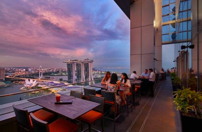 約上心愛的ta,一起去新加坡這幾家餐廳共度屬于你們的“凡爾賽”跨年夜吧