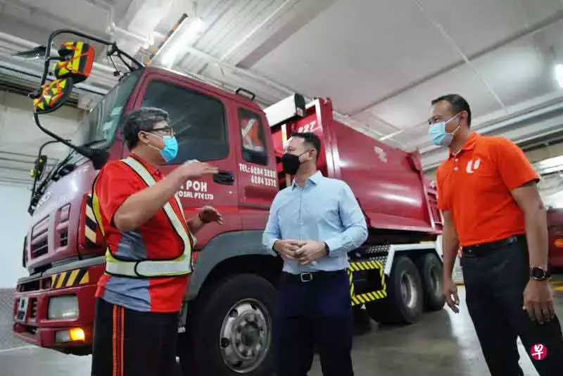 新国倒垃圾工人加薪 6年后将月入过万马币