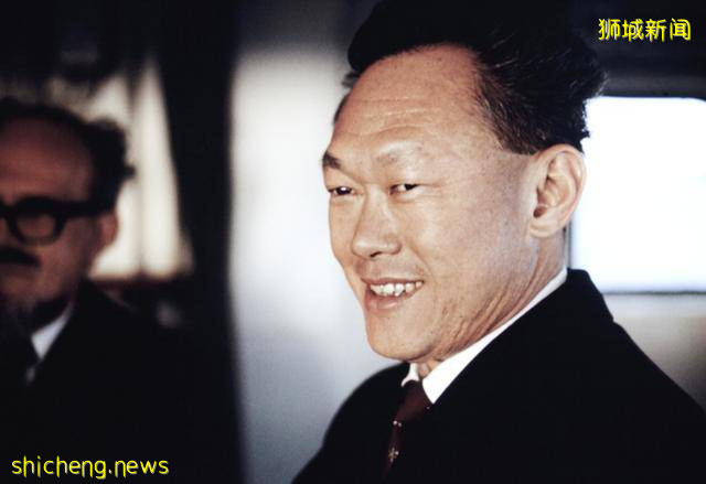从“废除汉语”到“推广华语”，李光耀父子为何有如此转变