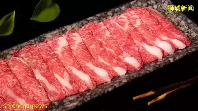 没有鸡饭吃怕什么,好吃的排著队呢