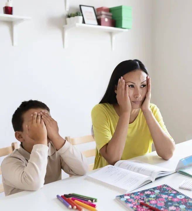 新加坡國際學校強調的每日英語閱讀,家長要如何輔助孩子完成