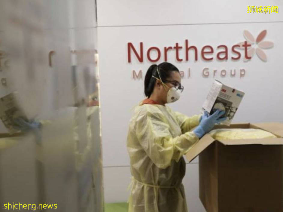 27岁的新加坡人被控违反居家隔离要求期间多次出门。