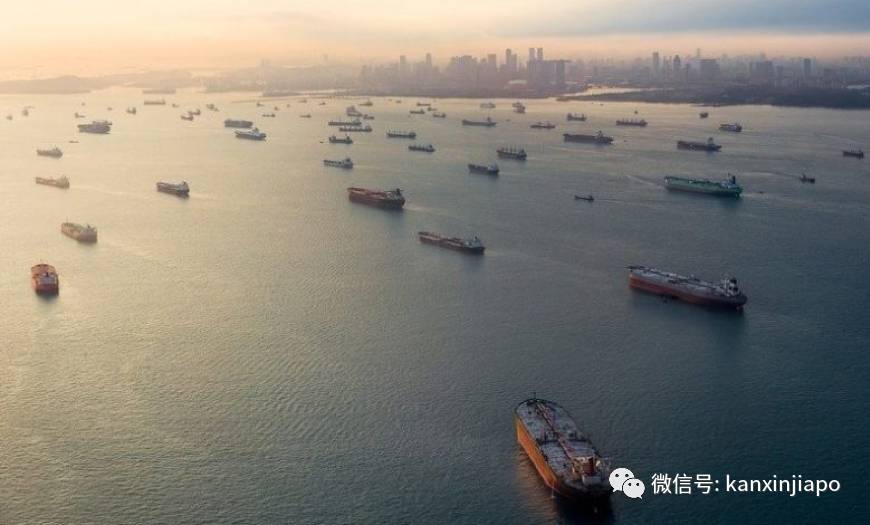 新加坡海峡时隔40年又现大批万吨级“僵尸油轮”！集运全面降价又是为什么
