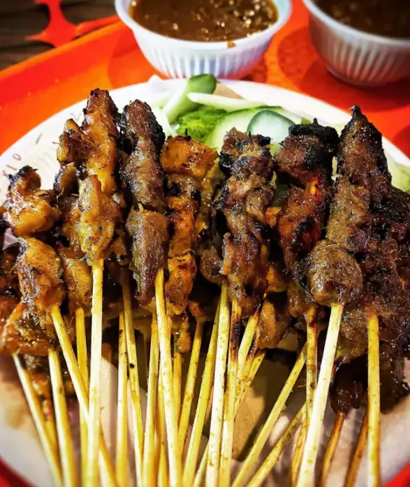 逢周末就爆滿!這個新加坡唯一的靠海美食村裏到底有哪些“寶藏小吃”