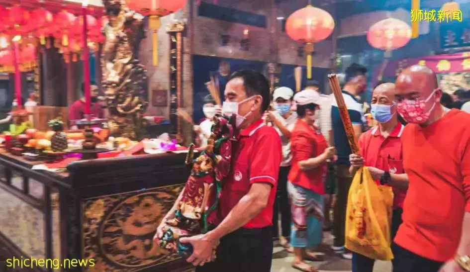 财！财！财！疫情也挡不住新加坡新年迎财神！恭喜发财