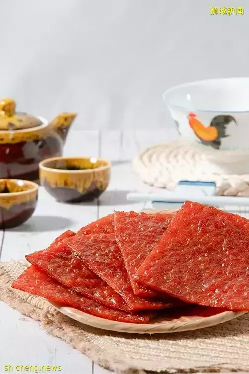 大跌眼鏡！新加坡祭拜用的白色菊花，居然在這裏成母親節禮物