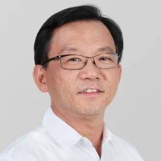 新加坡新一屆國會，半數議員竟然都畢業于新加坡國立大學