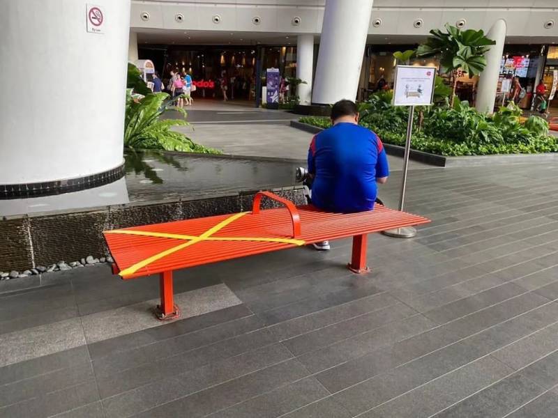 新加坡用胶带做了一场大型公共艺术