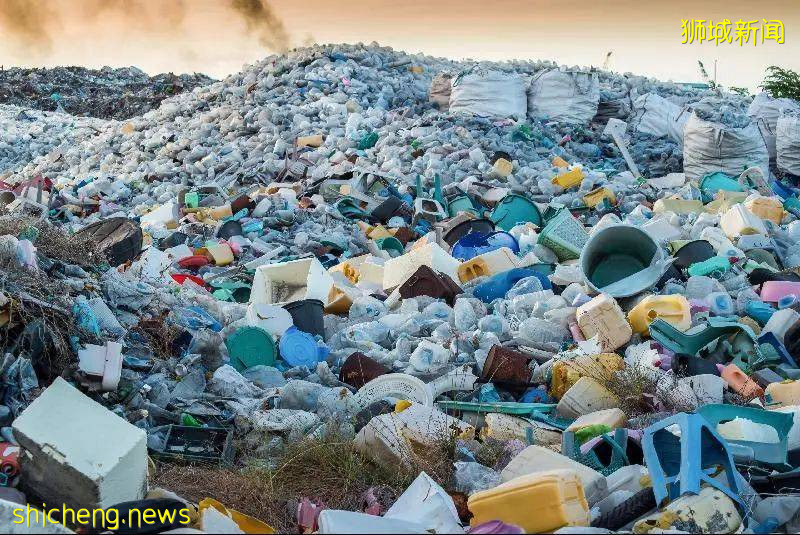 發達的新加坡，爲何明年才正式“限塑”