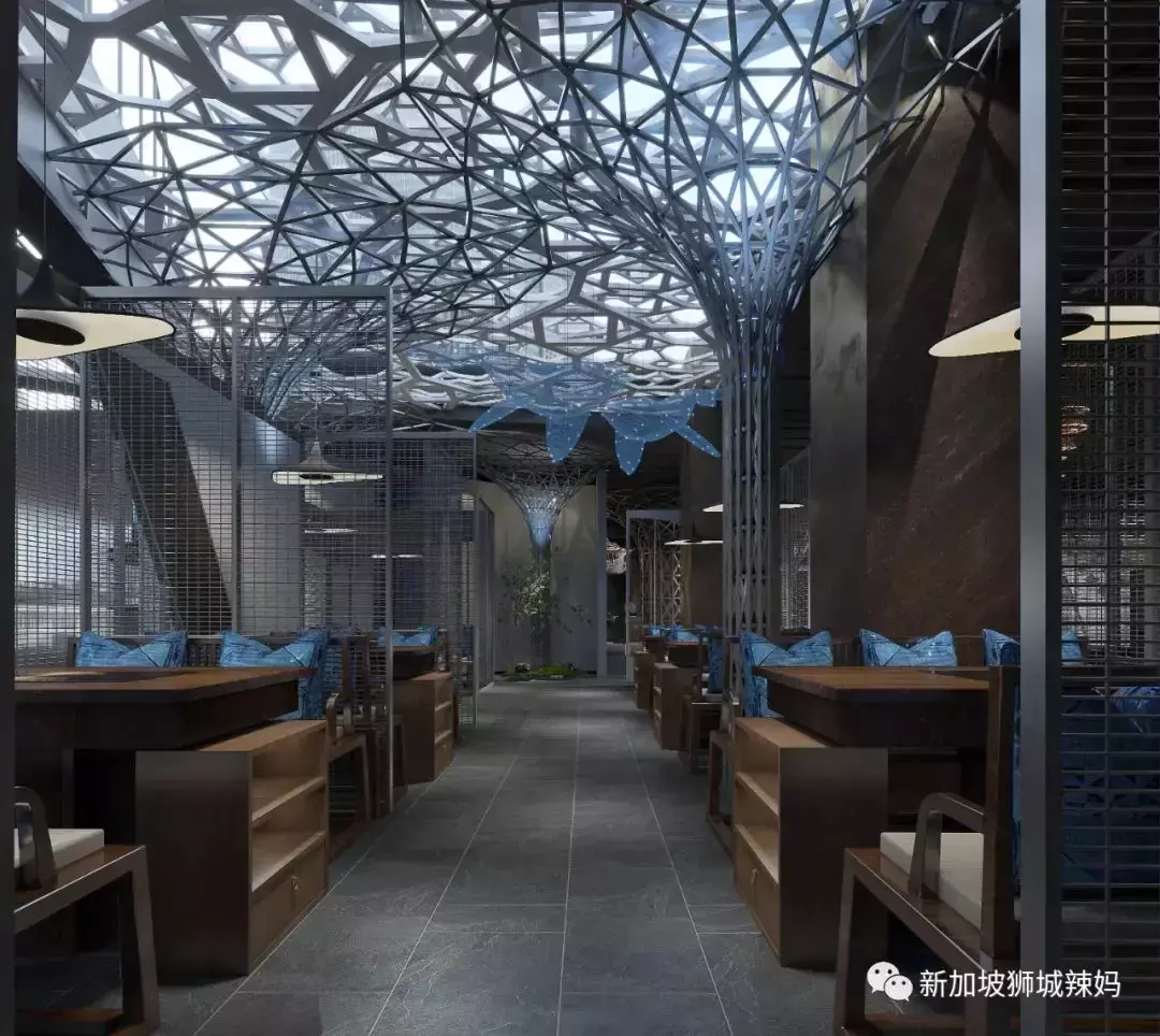 排队5小时!网红凑凑火锅来新加坡了!锅底无限续、奶茶免费喝!菜品大曝光