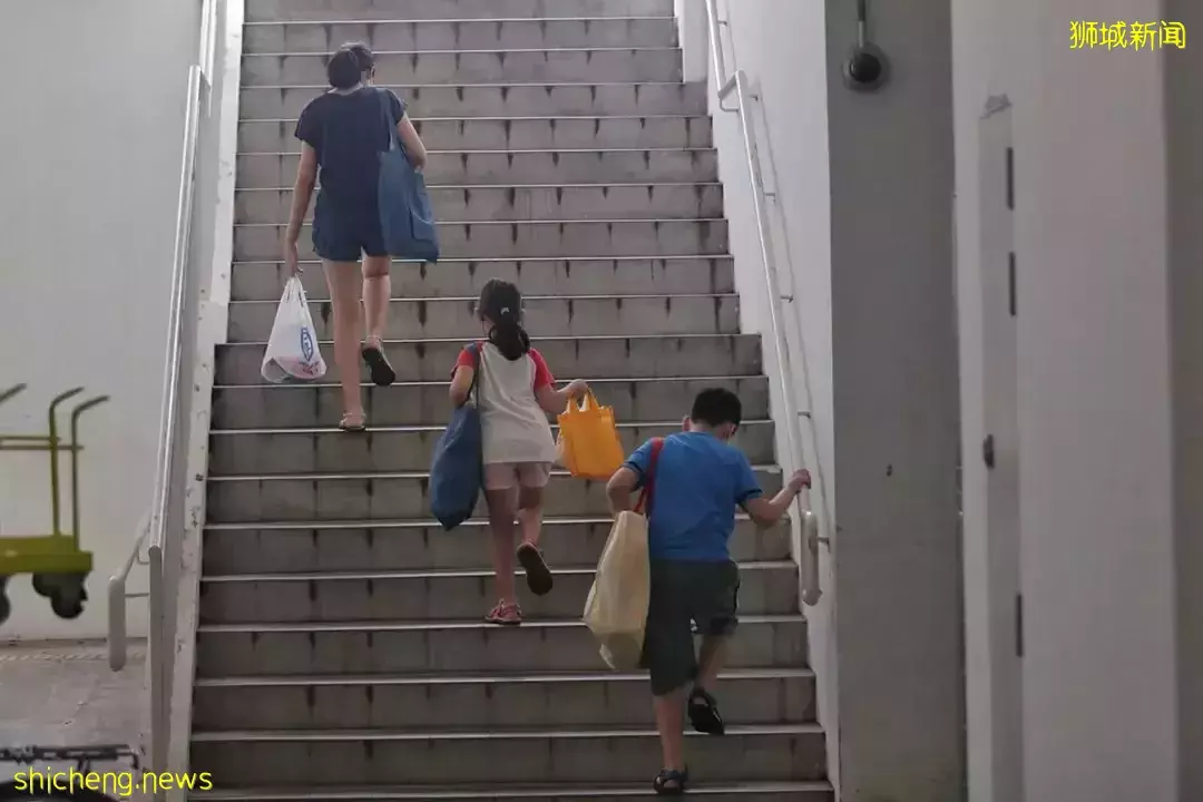 在新加坡養8個孩子，一周只花$300！沒有女傭，日子到底過得怎麽樣