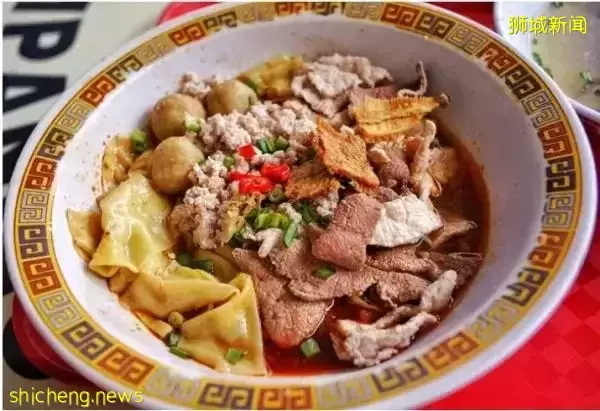 中國租客震驚新加坡,每月100萬人民幣租下洋房!有人出190萬被拒!新幣要再升值