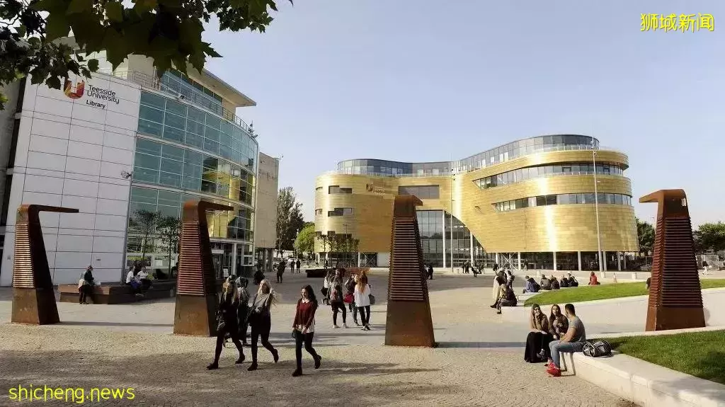 初中生,在新加坡就讀5年,可拿英國名校榮譽學士學位