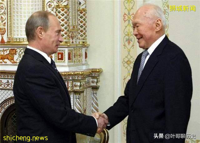 李光耀：为何先在新加坡废汉语，后又扶持汉语学校发展