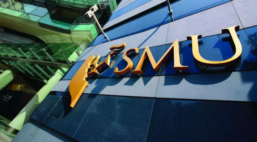 新加坡管理大学举办实体毕业典礼，参加学生人数创下历年来最高