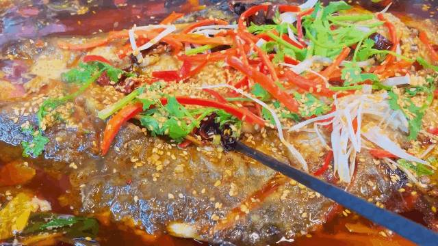 吃火锅自助就送烤鱼！好来屋年终劲爆福利已上线