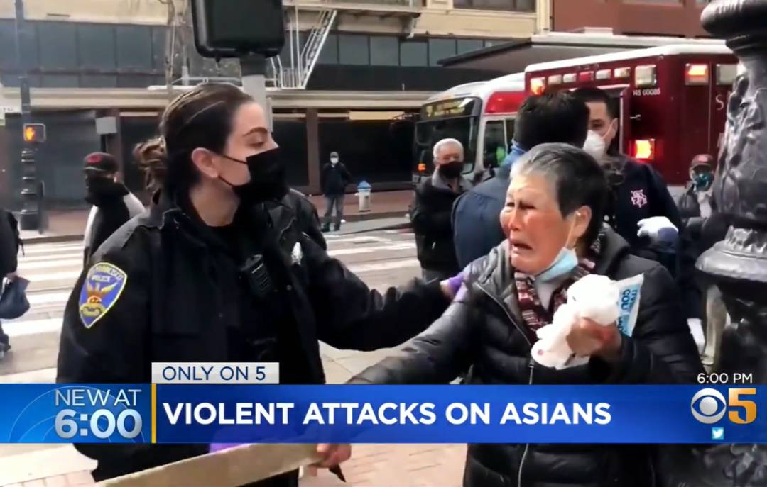 震驚!美國華裔官員被逼當場脫衣,回應歧視和汙蔑!新加坡也有“隱性歧視”嗎