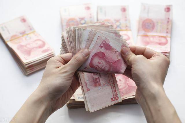 移民新加坡之后的收入是什么水平？较大的花销都有啥