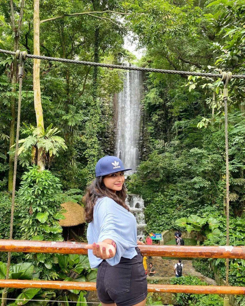 你知道新加坡的“瀑布魅力”麽