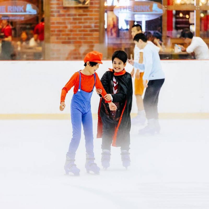 新加坡奧林匹克規模溜冰場⛸️ 10月31日迎接萬聖節🎃 扮電影角色可免費入場
