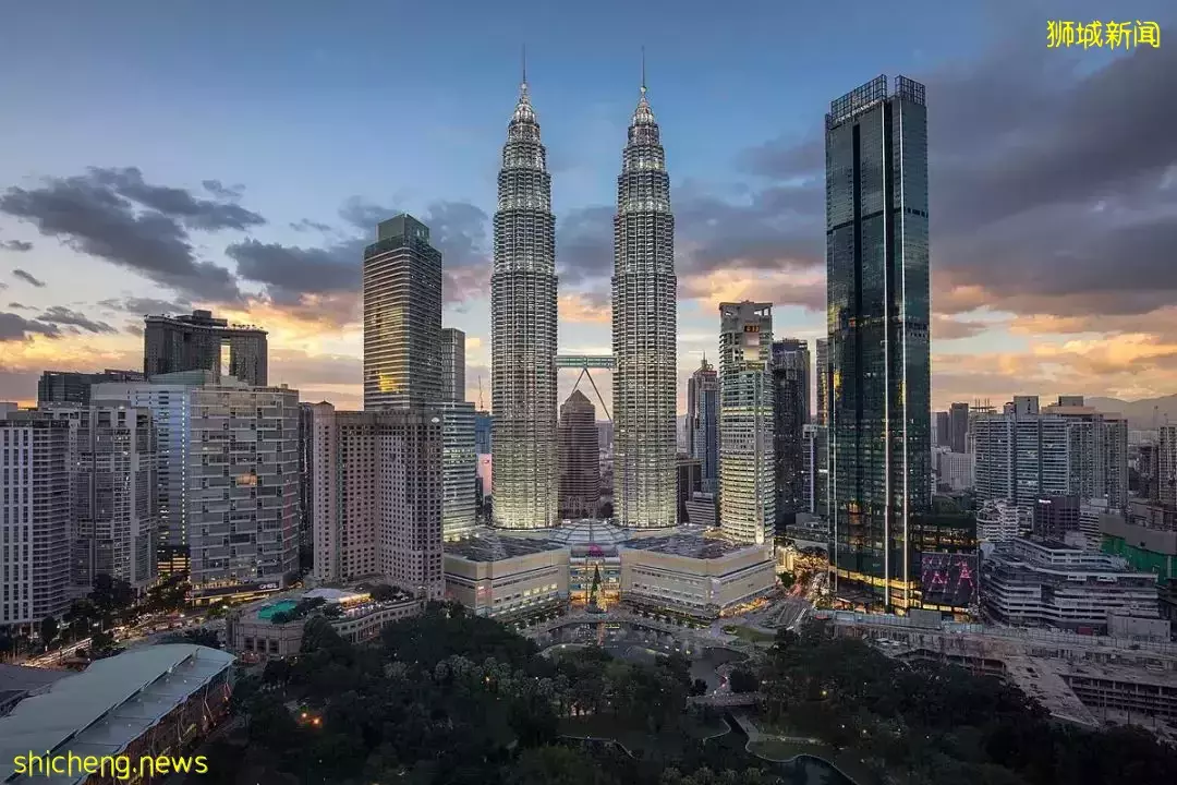 惊曝新加坡转机飞中国攻略,流程疯传!他们携行李在樟宜机场蹲票,等了30小时