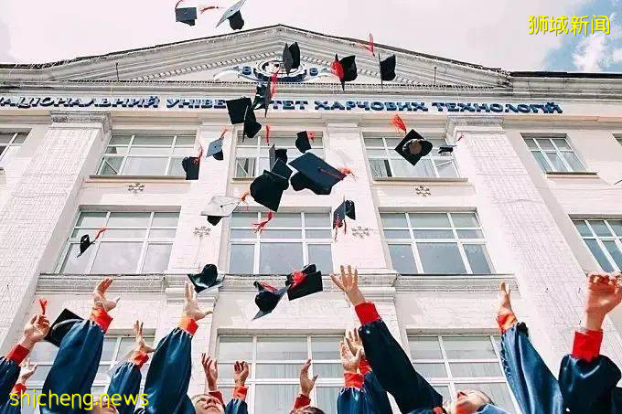 精英社會的新加坡,竟還有皇室後裔