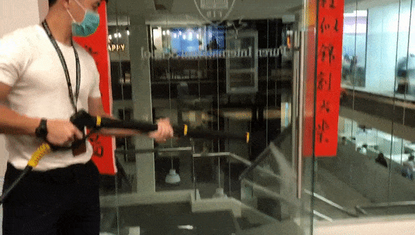 新加坡抗疫措施越来越严,“超硬核”学校为停课做准备!