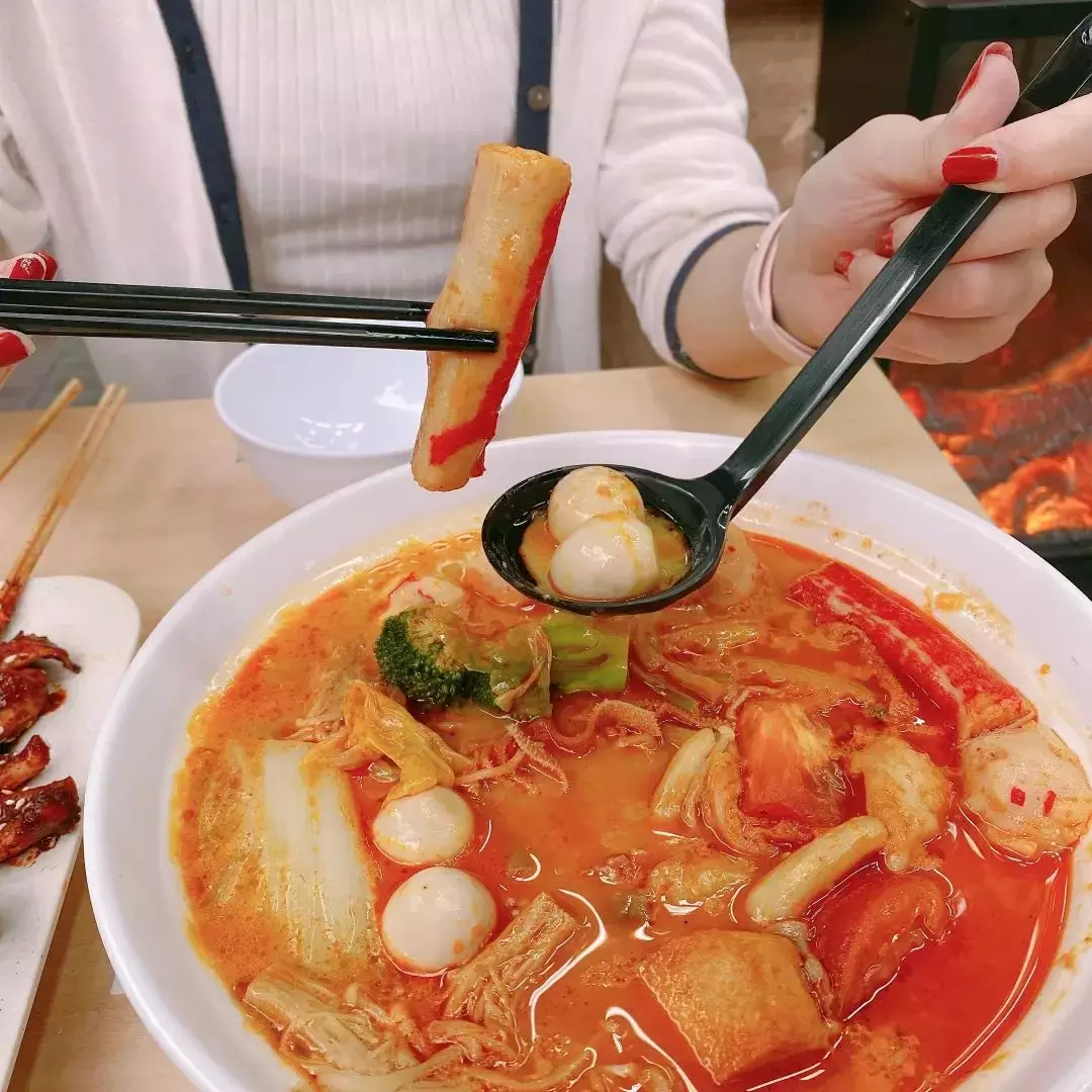 S$35吃烤羊腿還送菜！家鄉小廚等你開宴