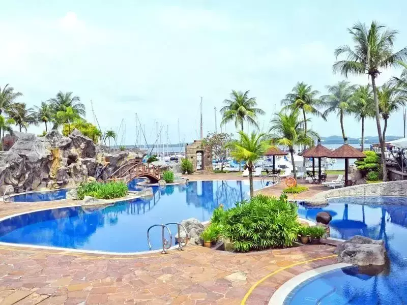 酒店住膩了?新加坡12個特別的度宅假方式推薦,小木屋、帳篷、遊艇