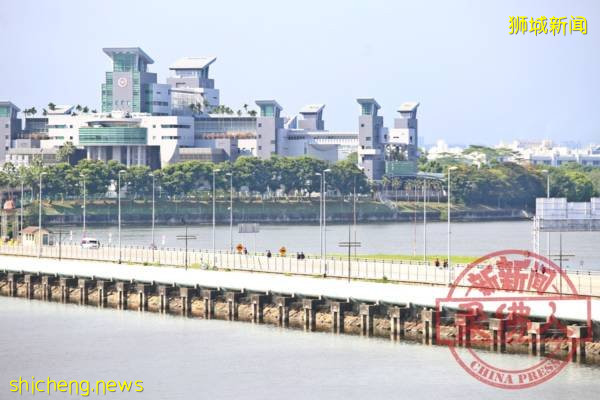 終于可以開工或回家了！ 馬新綠色通道開啓 長堤再見越堤族身影