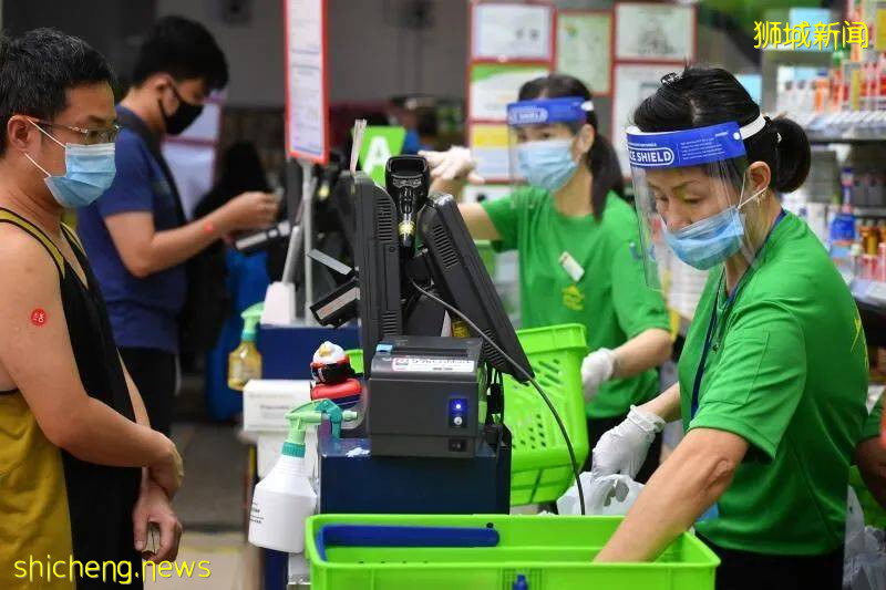 疫情期間,外國人在新加坡昇松超市打工,是什麽體驗