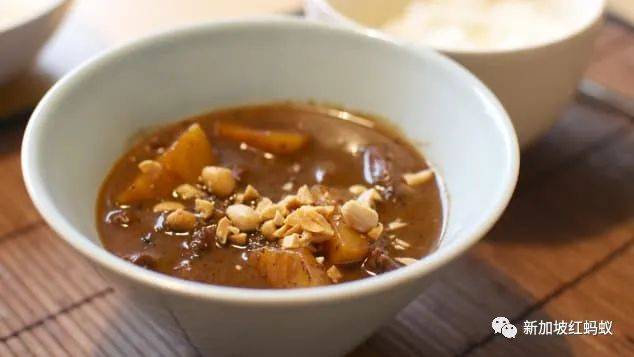 CNN“全球50大美食”，新加坡辣椒螃蟹和海南雞飯的排名輸給馬國槟城亞參叻沙