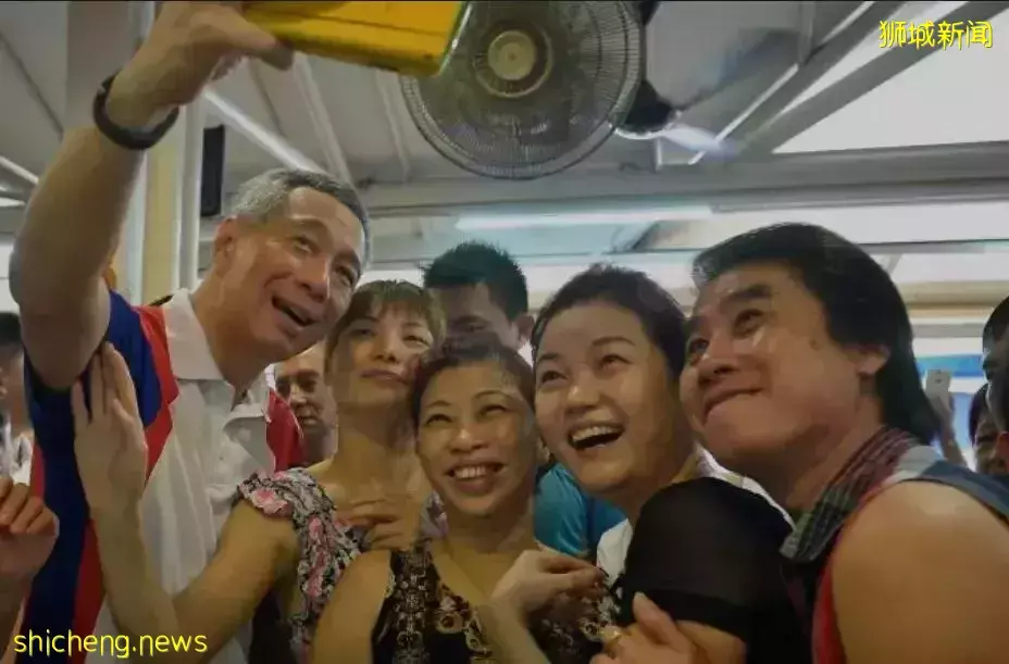 奥巴马连续四年成新加坡人心中最钦佩男性,总理李显龙上榜