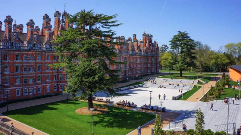 英国排名前20的研究型大学，在新加坡也可以读！（学历受国际认证）