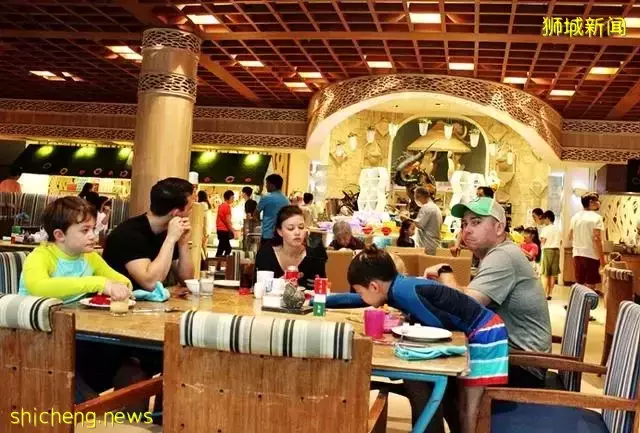 新加坡发达的餐饮业 吃在新加坡