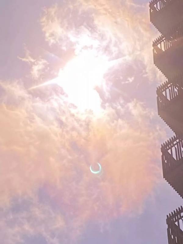 今天新加坡的太阳，美爆了