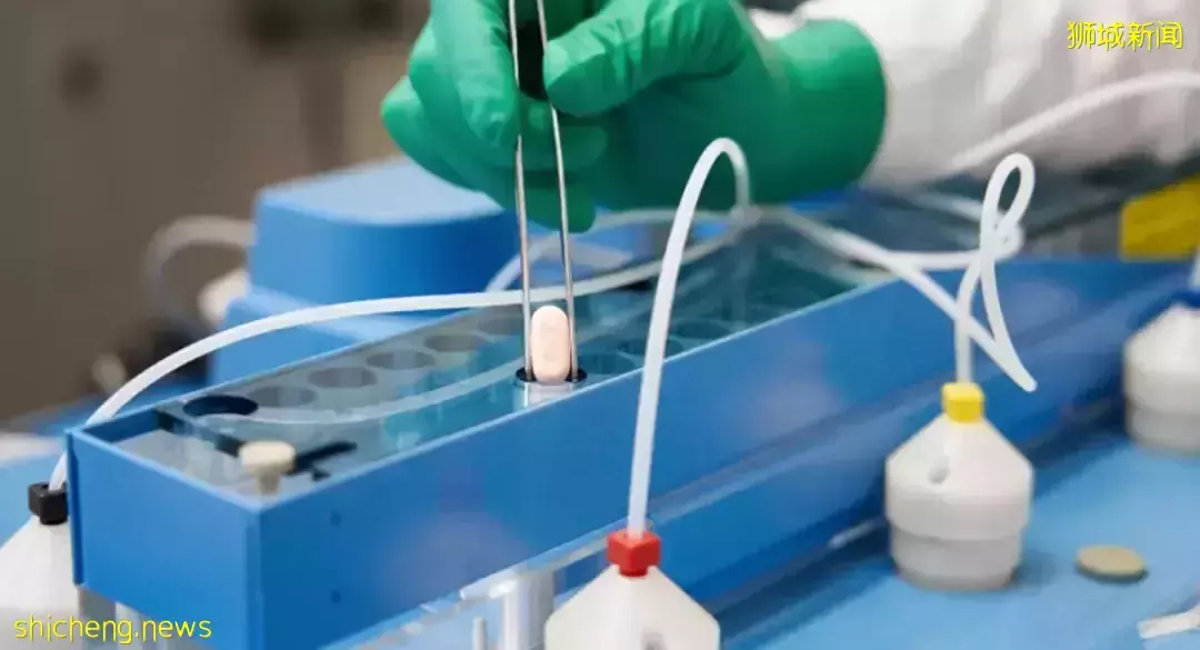 新加坡批准首批口服冠病药Paxlovid