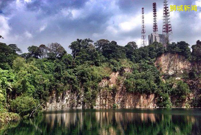 一起爬山吗?放心,新加坡没有张东升