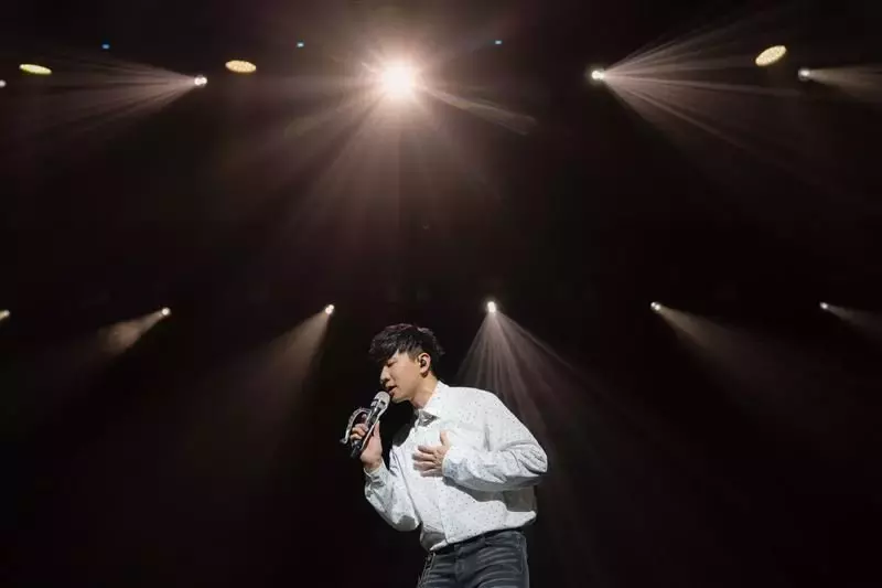 淩晨發文曝“幾個月前”曾陷低潮 林俊傑:很氣憤無奈