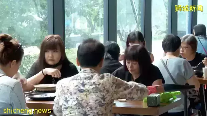 咖啡店將開放至5人堂食,防疫措施小幅度放寬