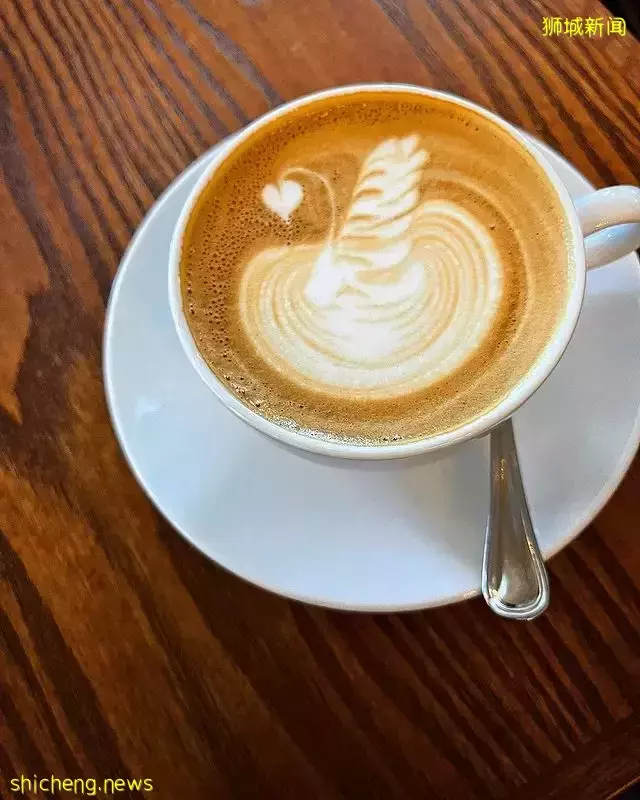 Tanjong Katong新Cafe，炸鸡法式吐司好诱人！走现代时尚风格的Supernova，必来打卡