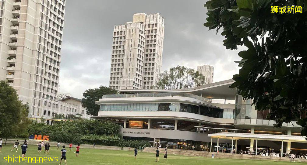 NUS校園初印象 .