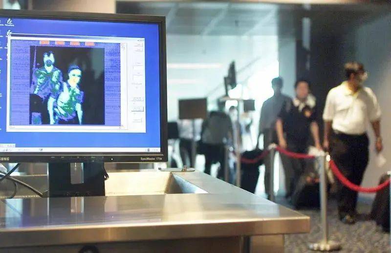 狮城攻略  新加坡机场应用无接触式红外线技术，保障入境安全