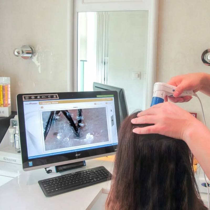 中國明星流行的這個造型，在新加坡千萬不能做！美女都“翻車”了